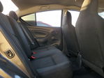 Nissan Versa 2016