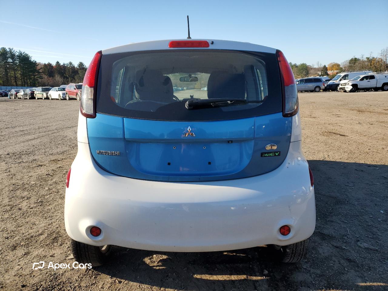 Mitsubishi  2012