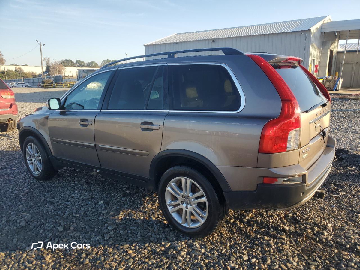 Volvo XC90 2010