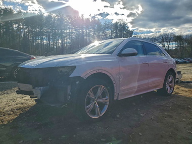Audi Q8 2019 - Image 1 of 14