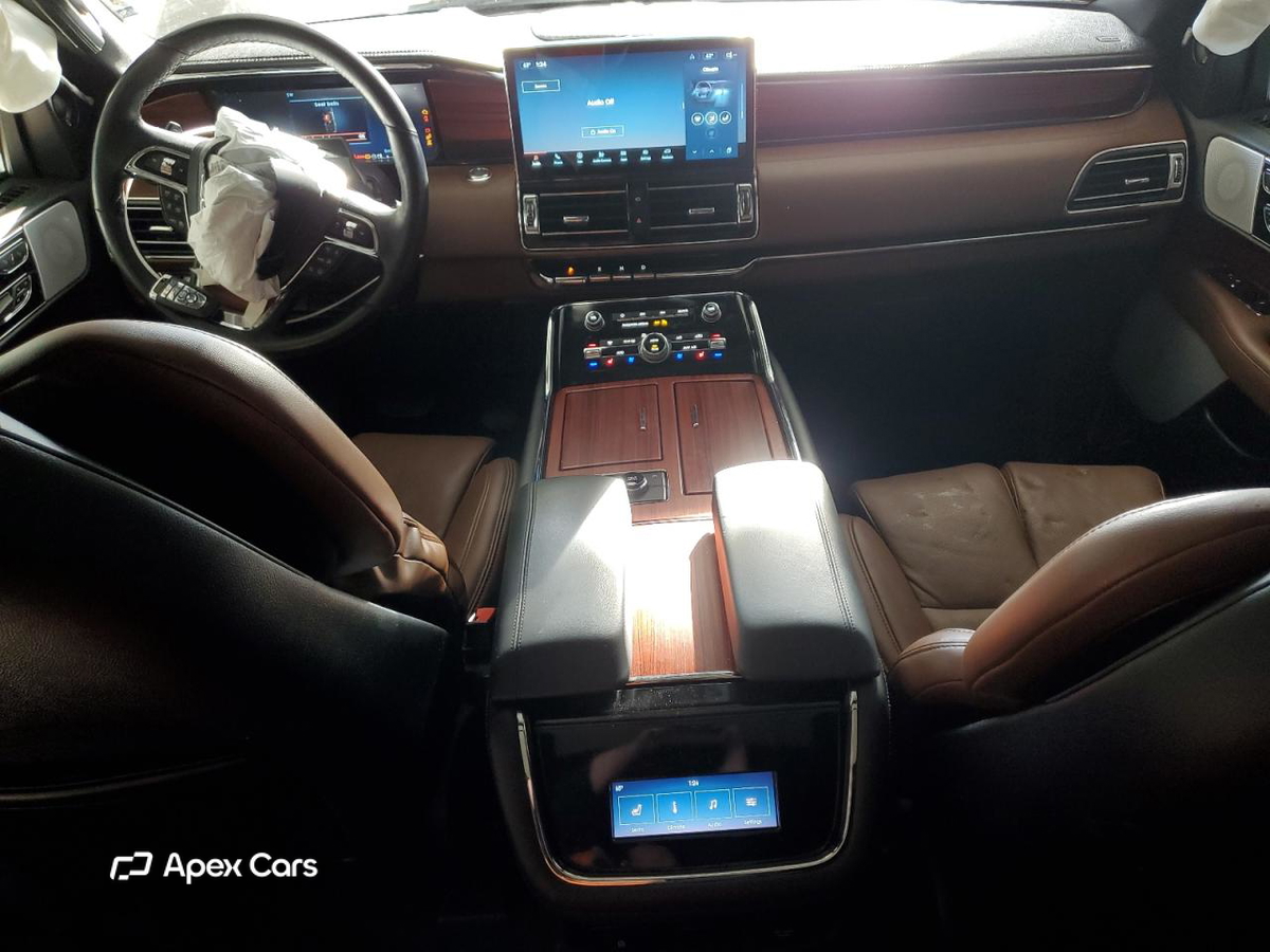 Lincoln Navigator 2024
