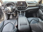 Toyota Highlander 2021