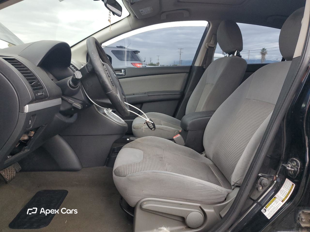 Nissan Sentra 2012
