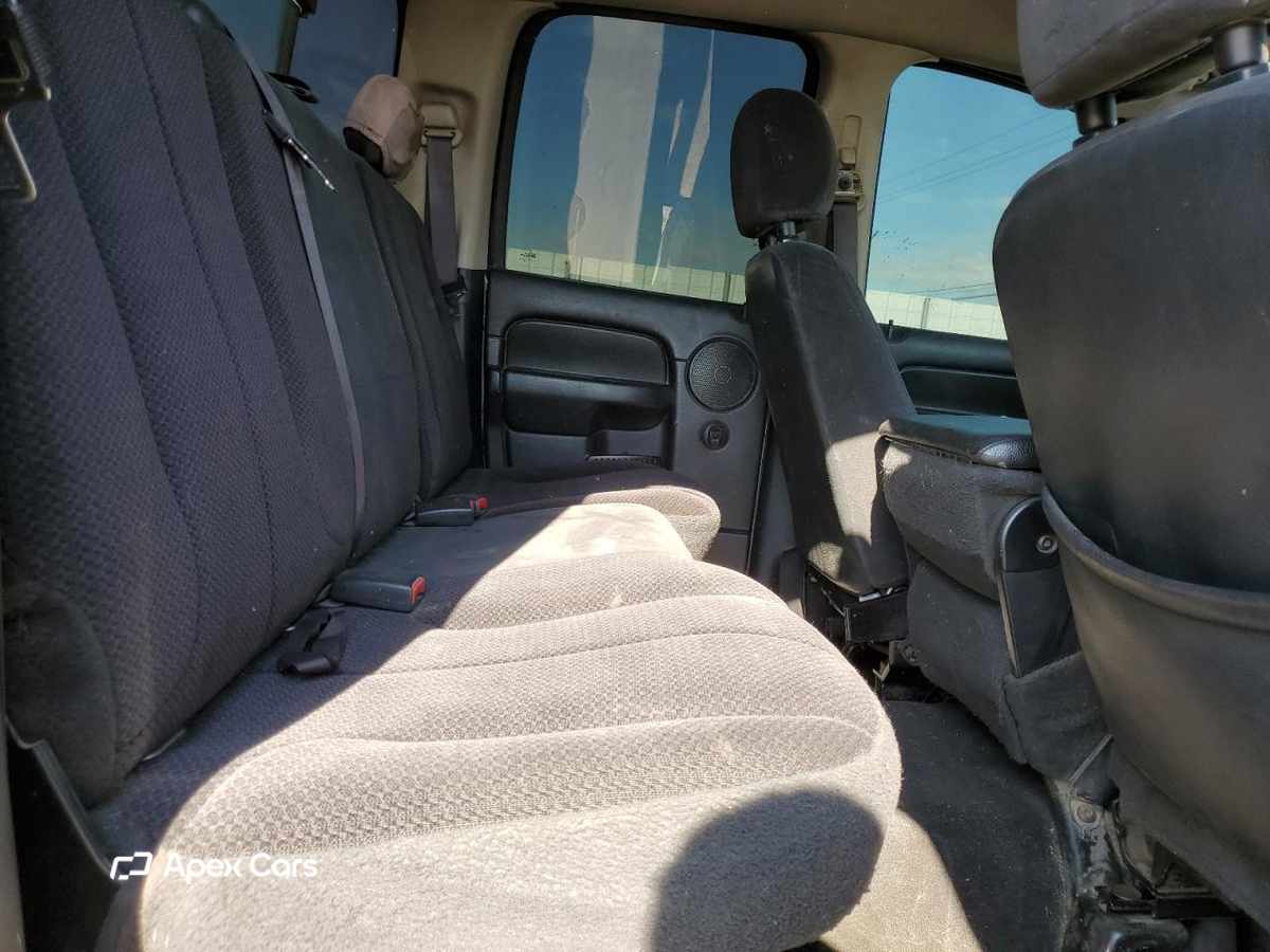 Dodge RAM 2004