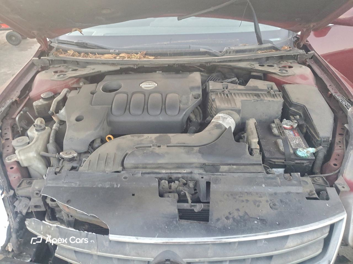 Nissan Altima 2011