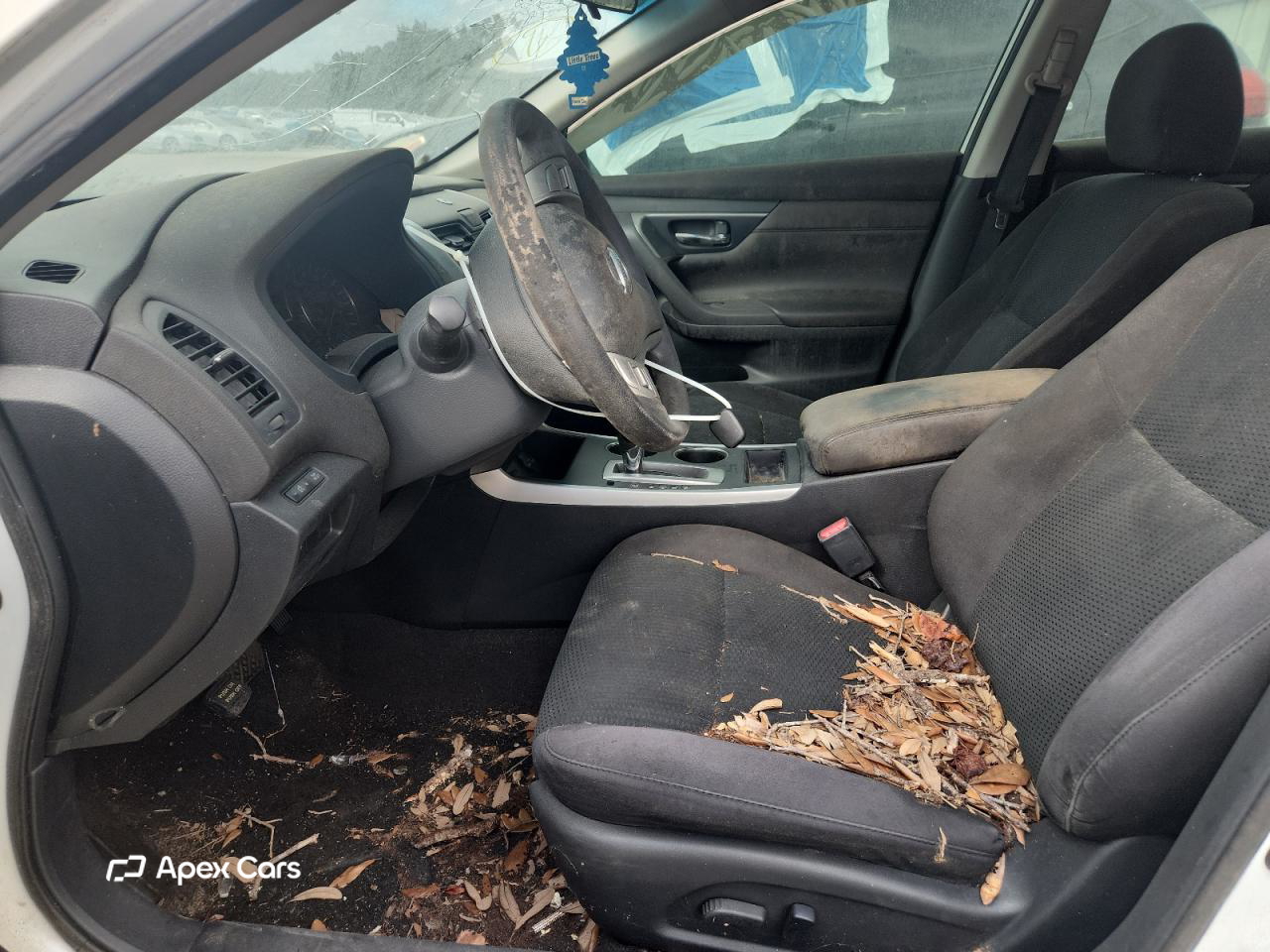 Nissan Altima 2015