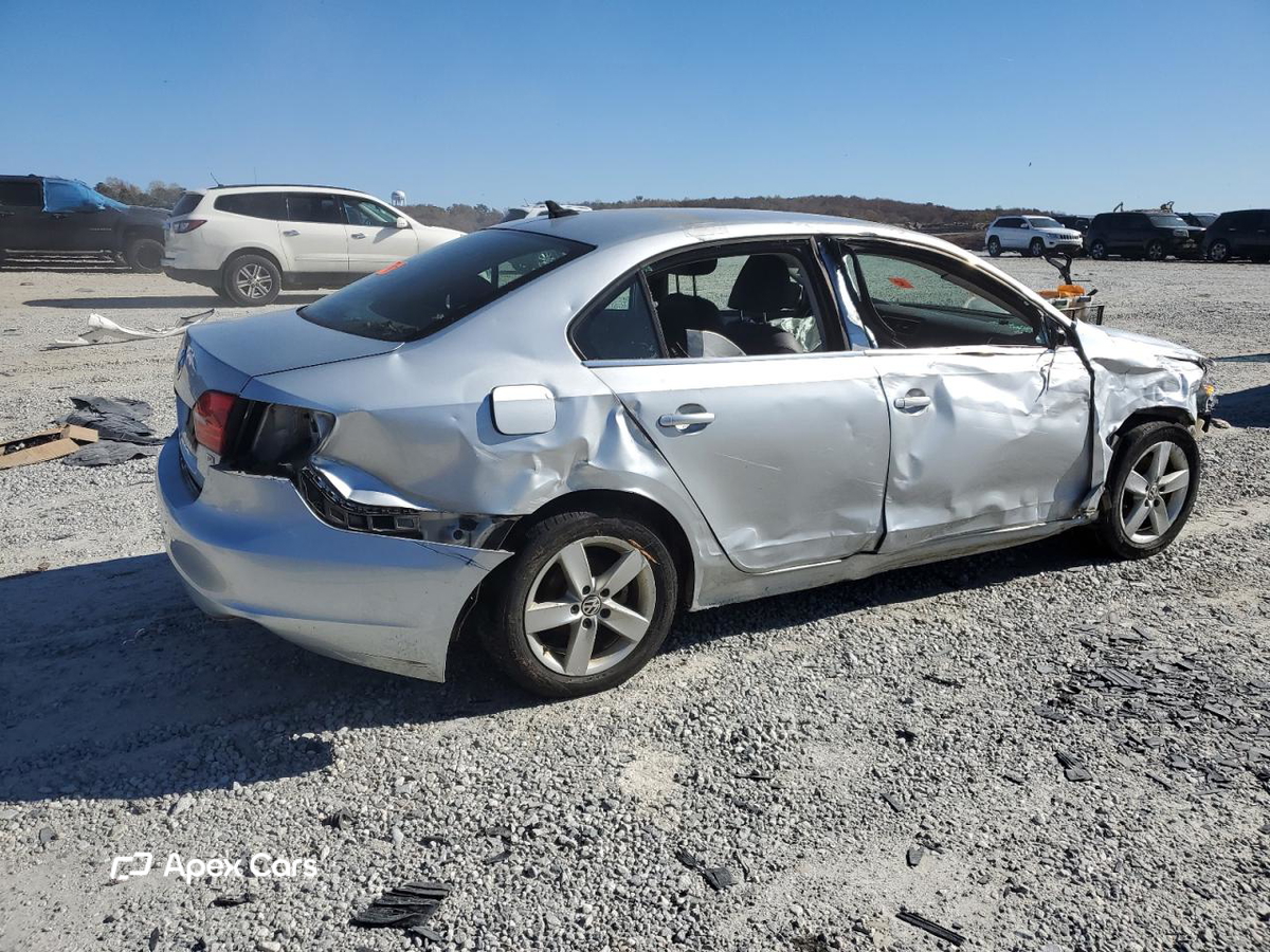 Volkswagen Jetta 2013