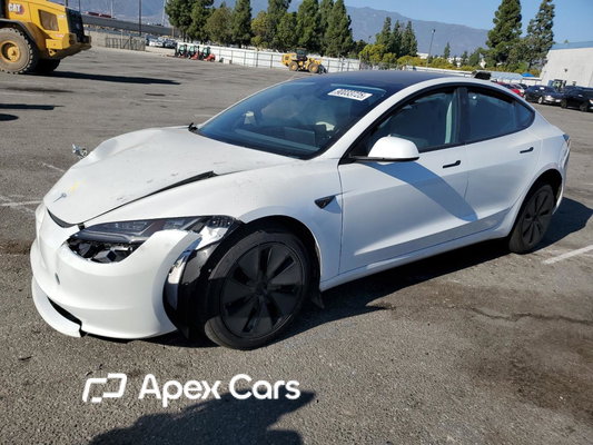 Tesla Model 3 2025 - Image 1 of 13
