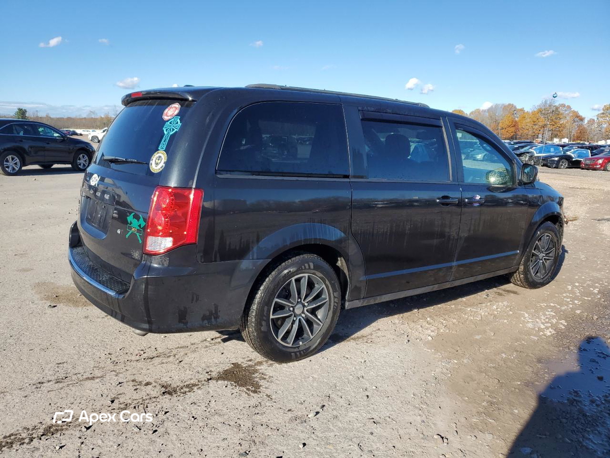 Dodge Caravan 2018