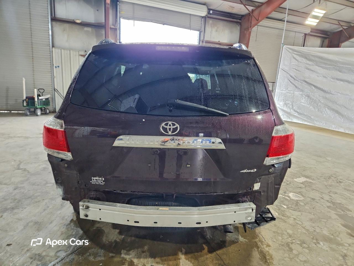 Toyota Highlander 2013