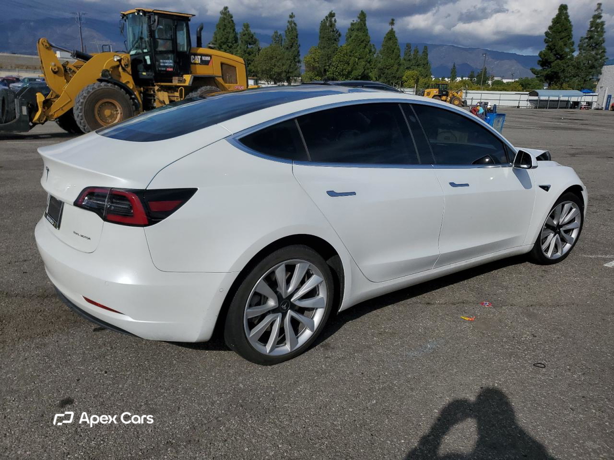Tesla Model 3 2020