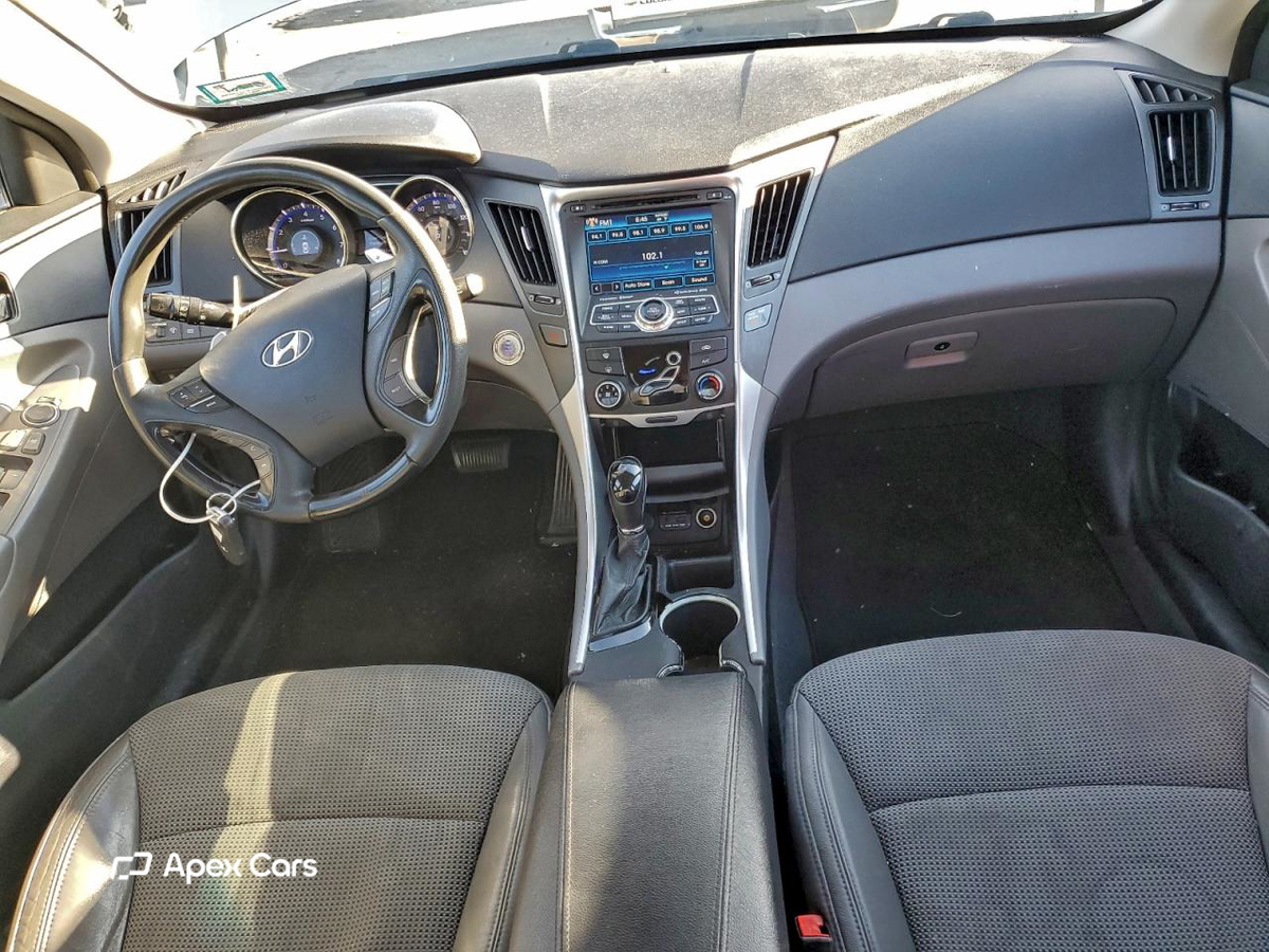Hyundai Sonata 2013