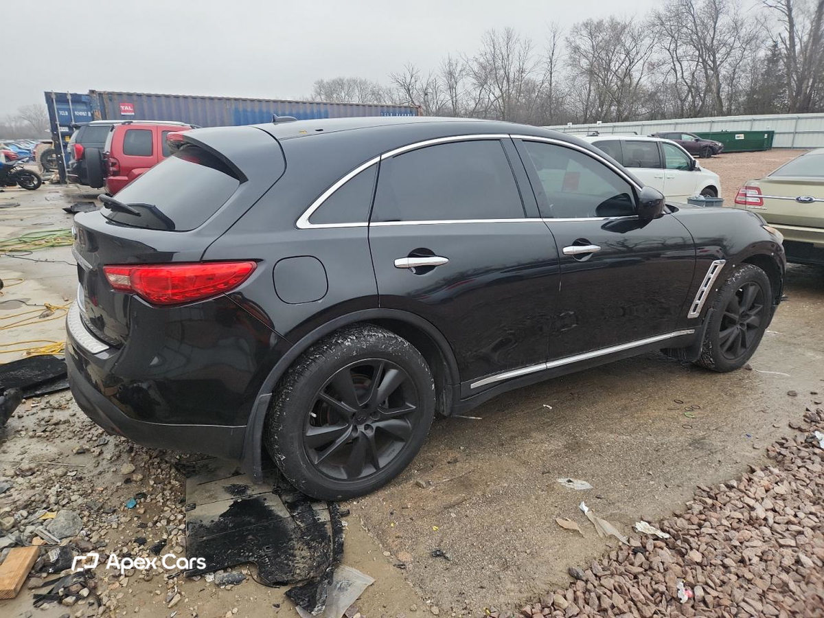 Infiniti FX 2012