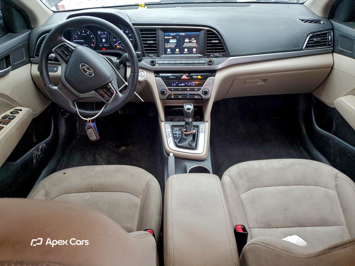 Hyundai Elantra 2017