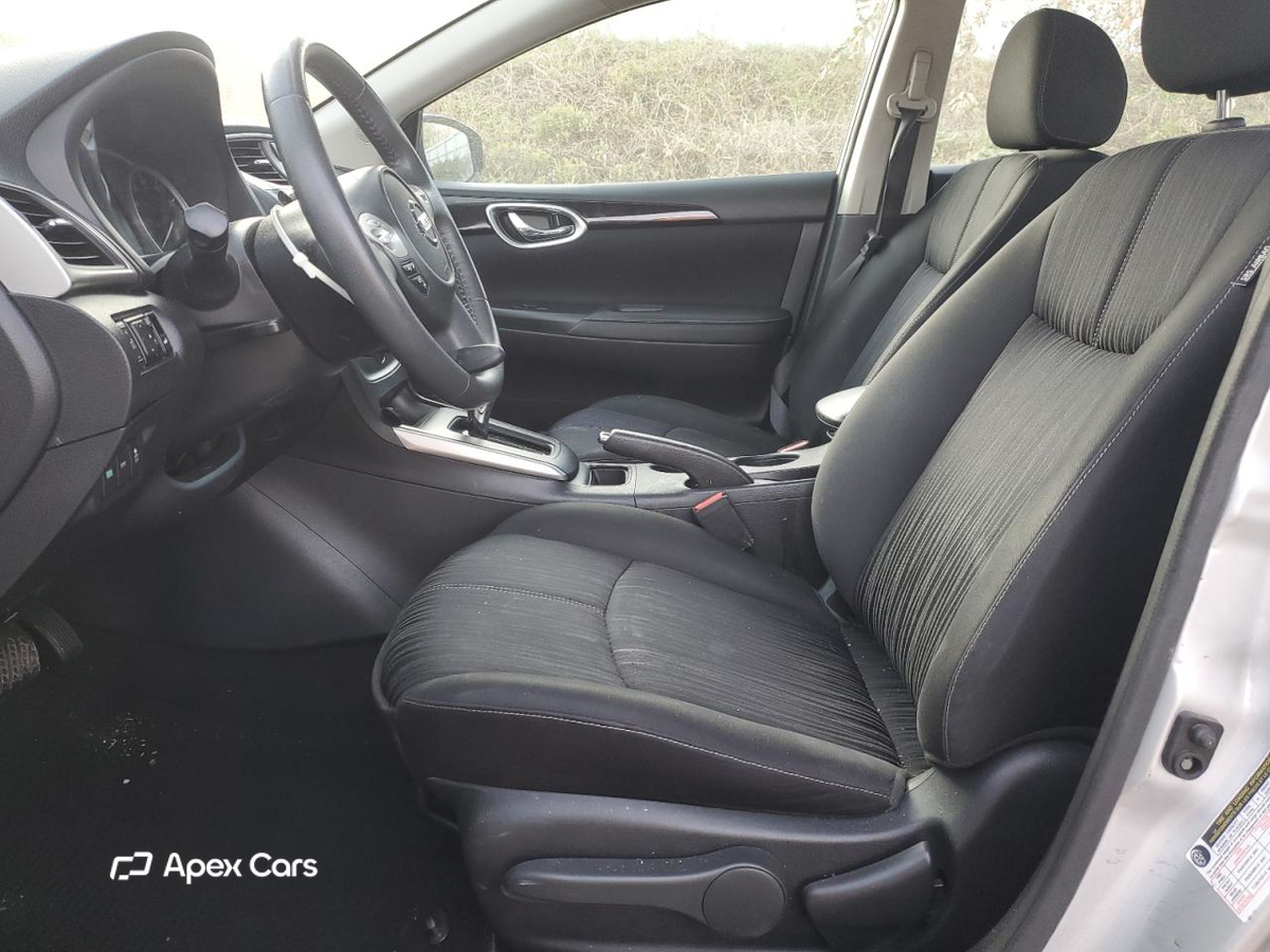 Nissan Sentra 2018