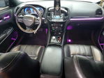 Chrysler 300 2022