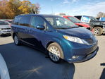 Toyota Sienna 2011