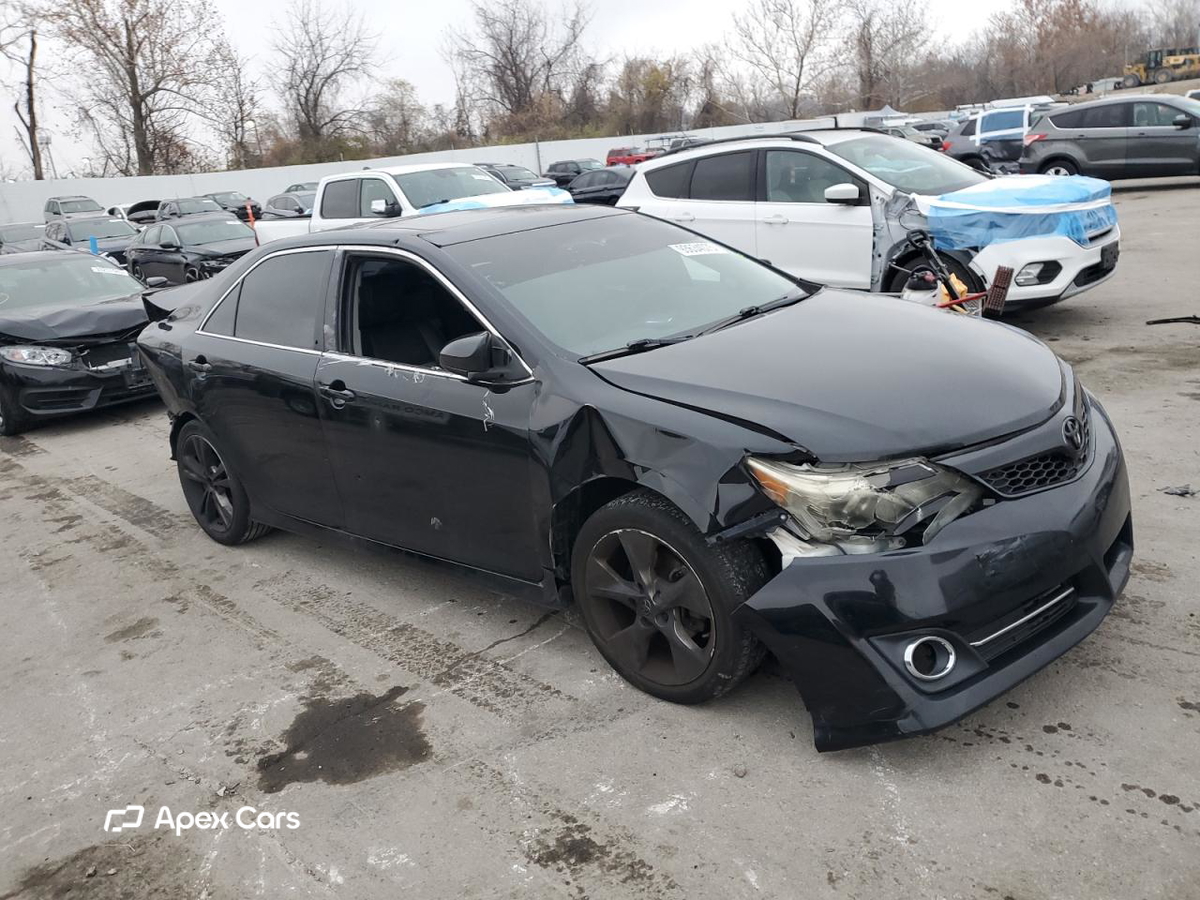 Toyota Camry 2012