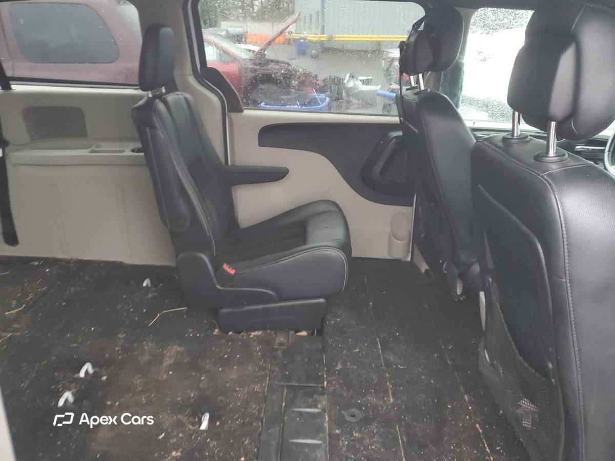 Dodge Caravan 2017