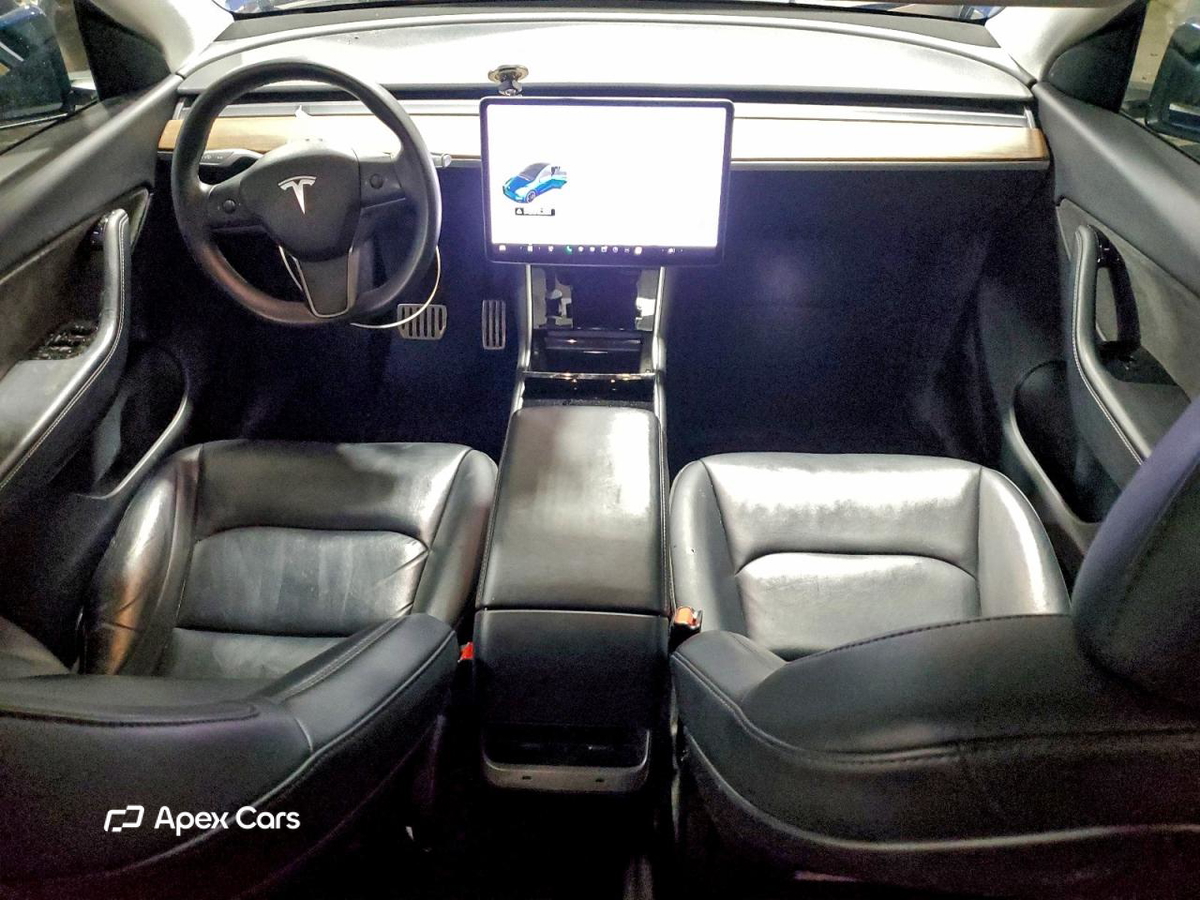 Tesla Model Y 2020