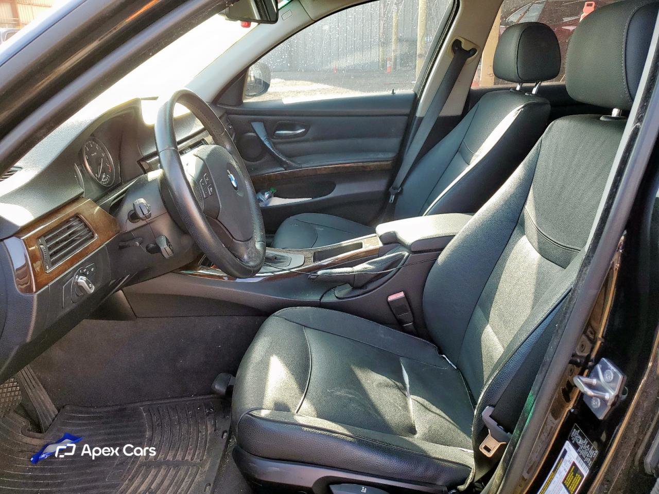 BMW Series 3 2010