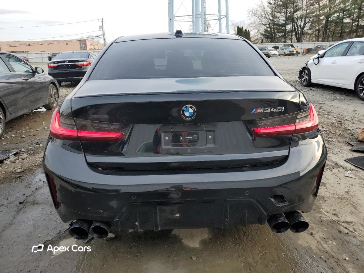 BMW Series 3 2024