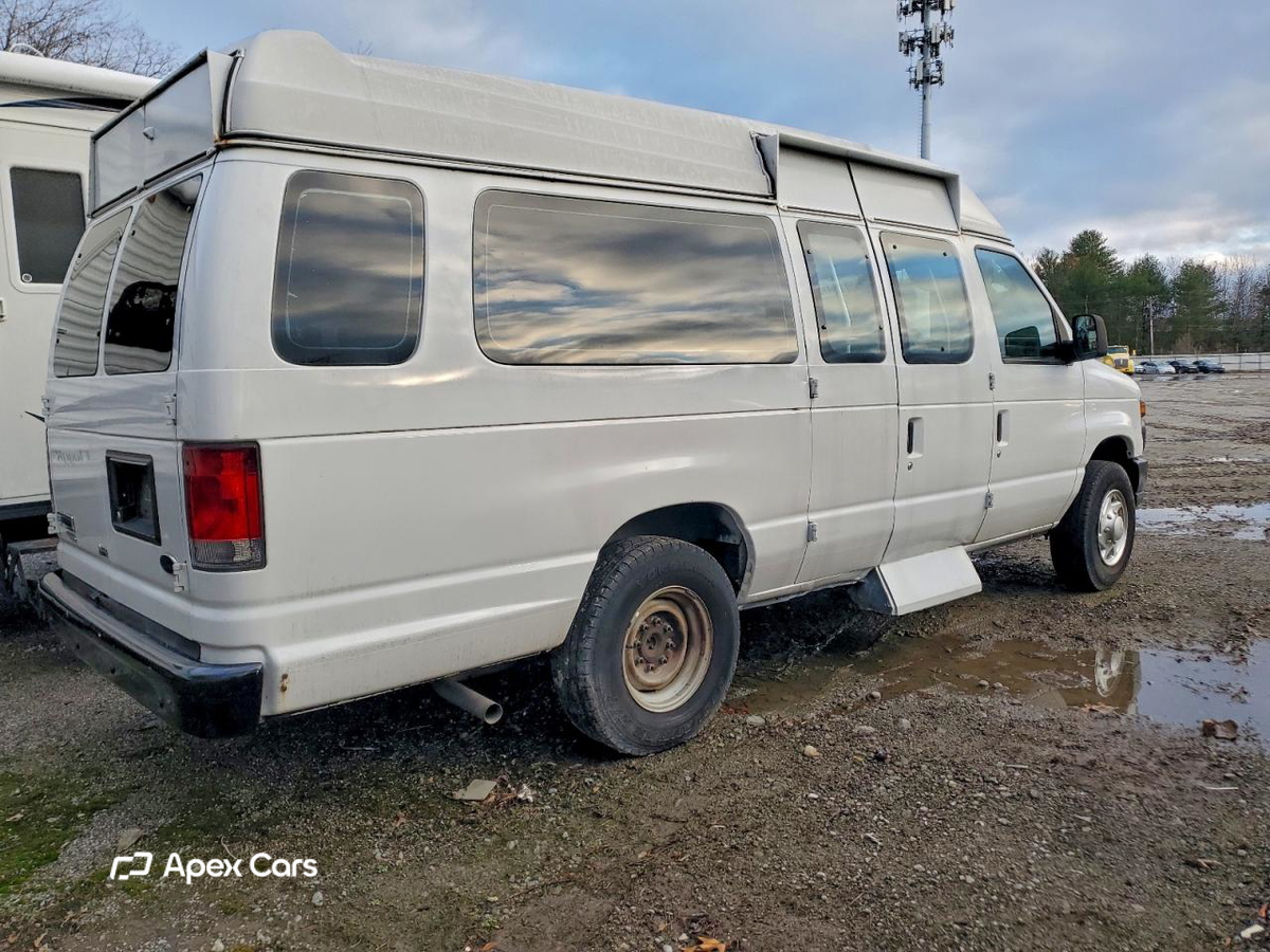 Ford Econoline 2014