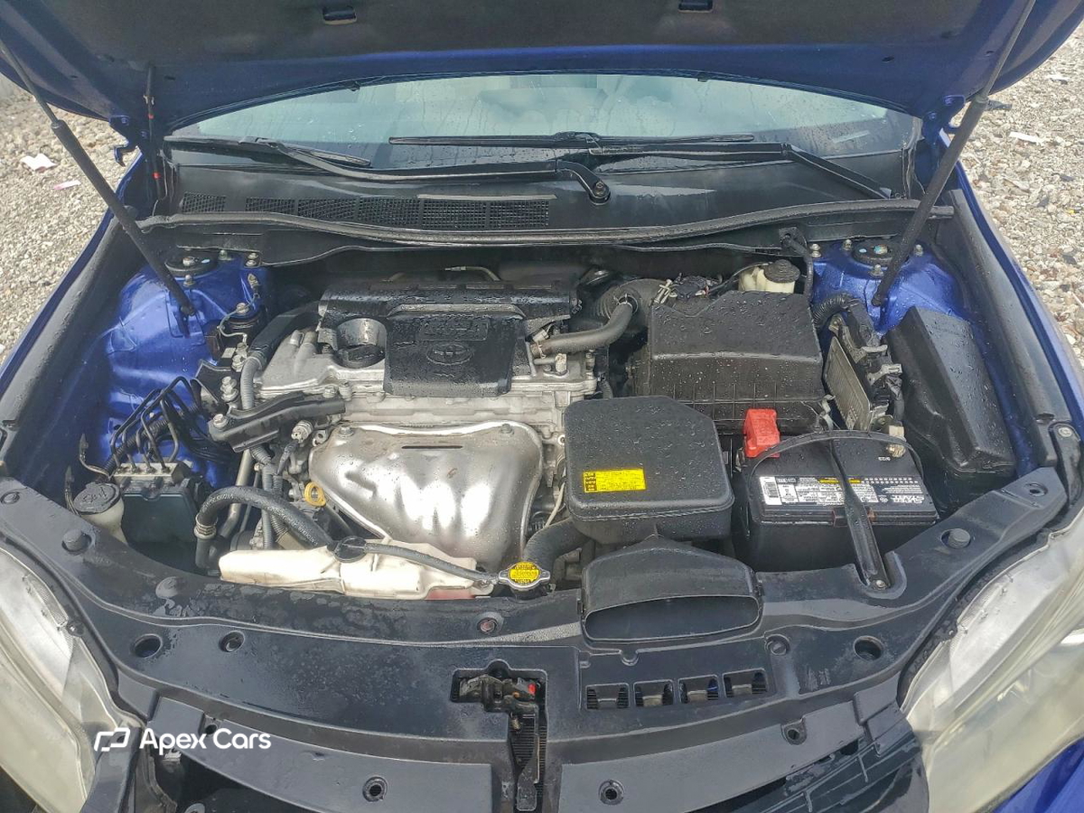 Toyota Camry 2015
