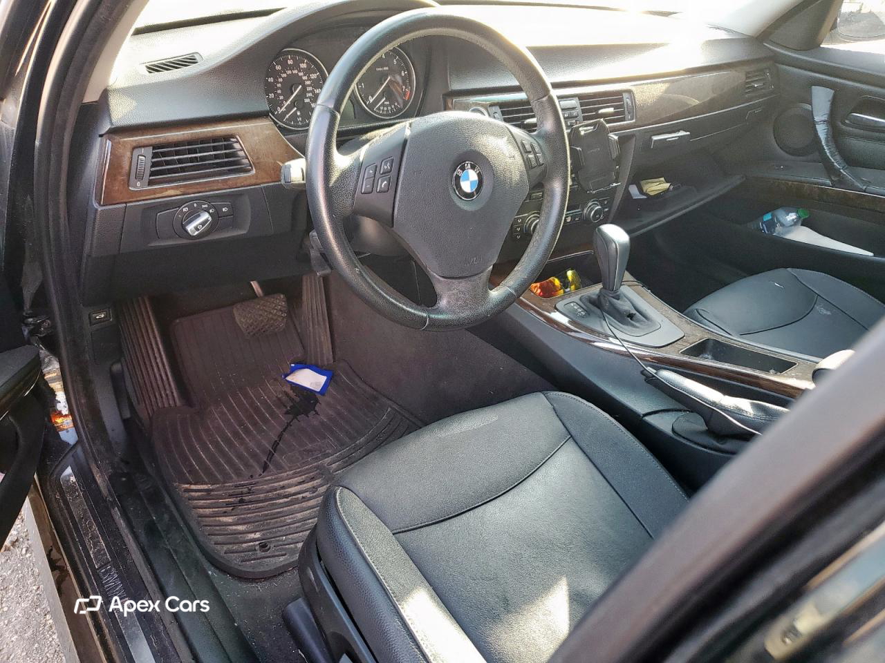 BMW Series 3 2010