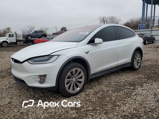 Tesla Model X 2018 - Image 1 of 12