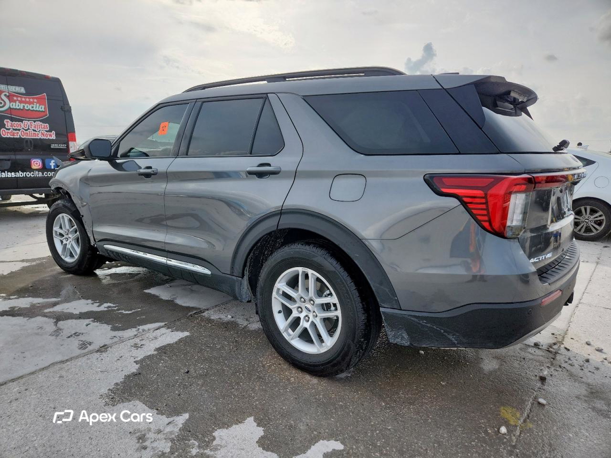 Ford Explorer 2025