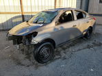 Nissan Versa 2016