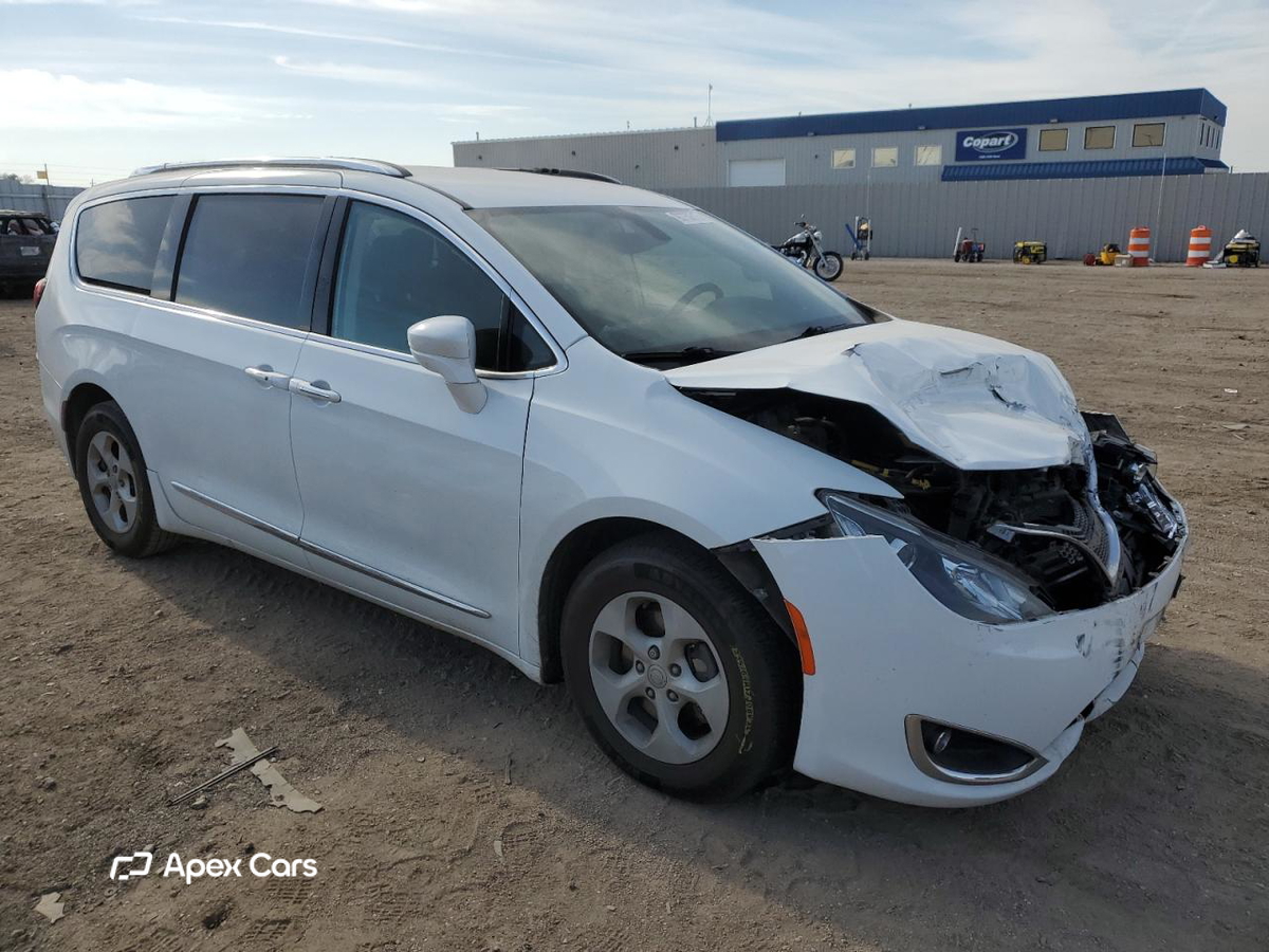 Chrysler Pacifica 2017