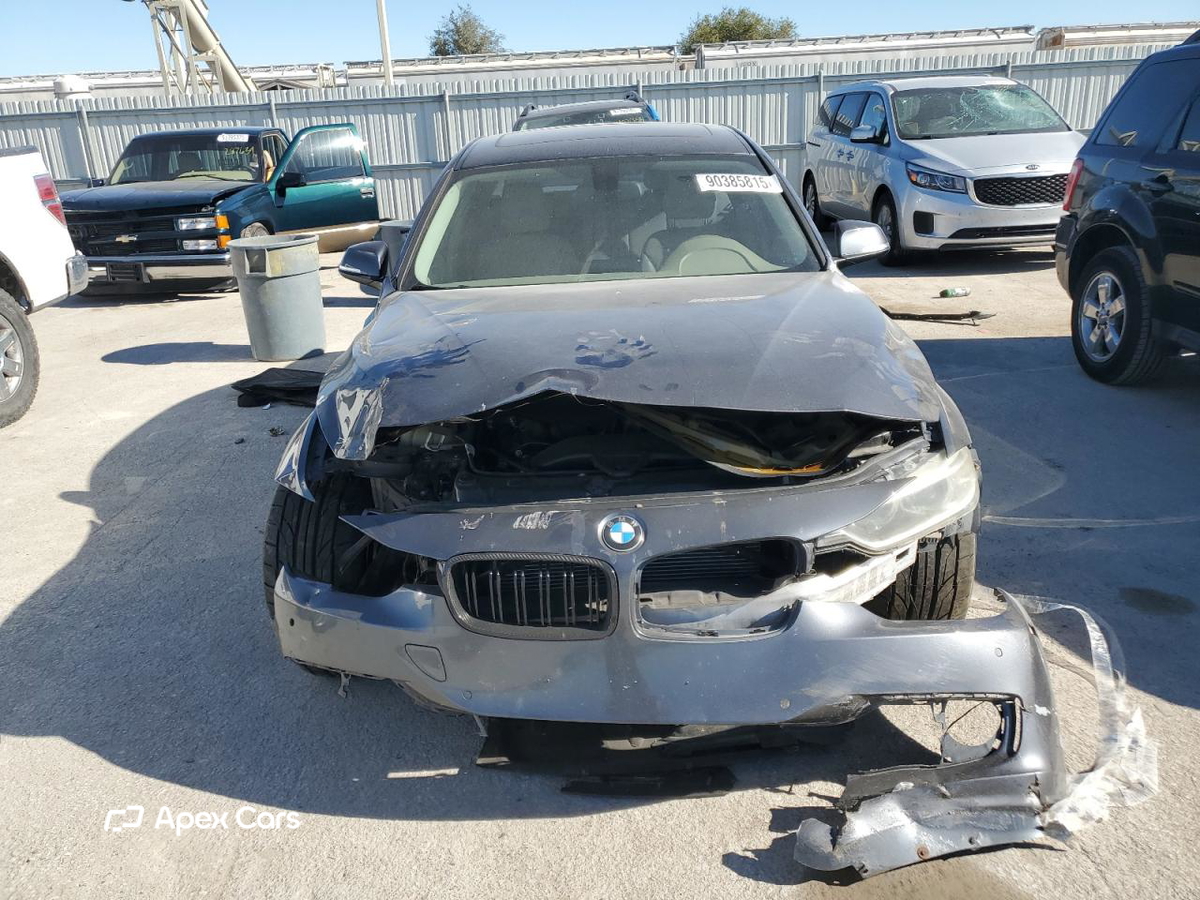 BMW Series 3 2013