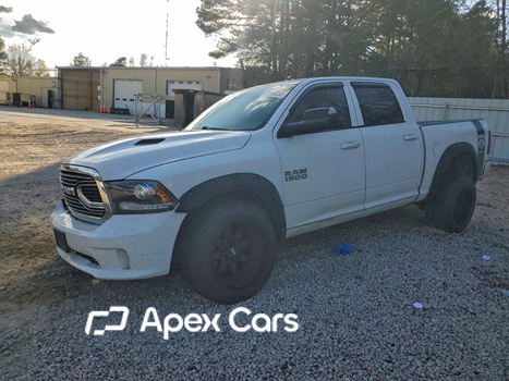 RAM 1500 2014 - Zdjęcie 1 z 13