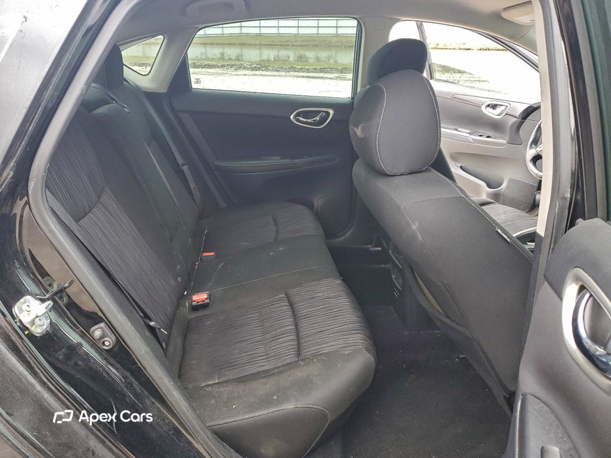 Nissan Sentra 2019