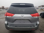 Toyota Sienna 2011