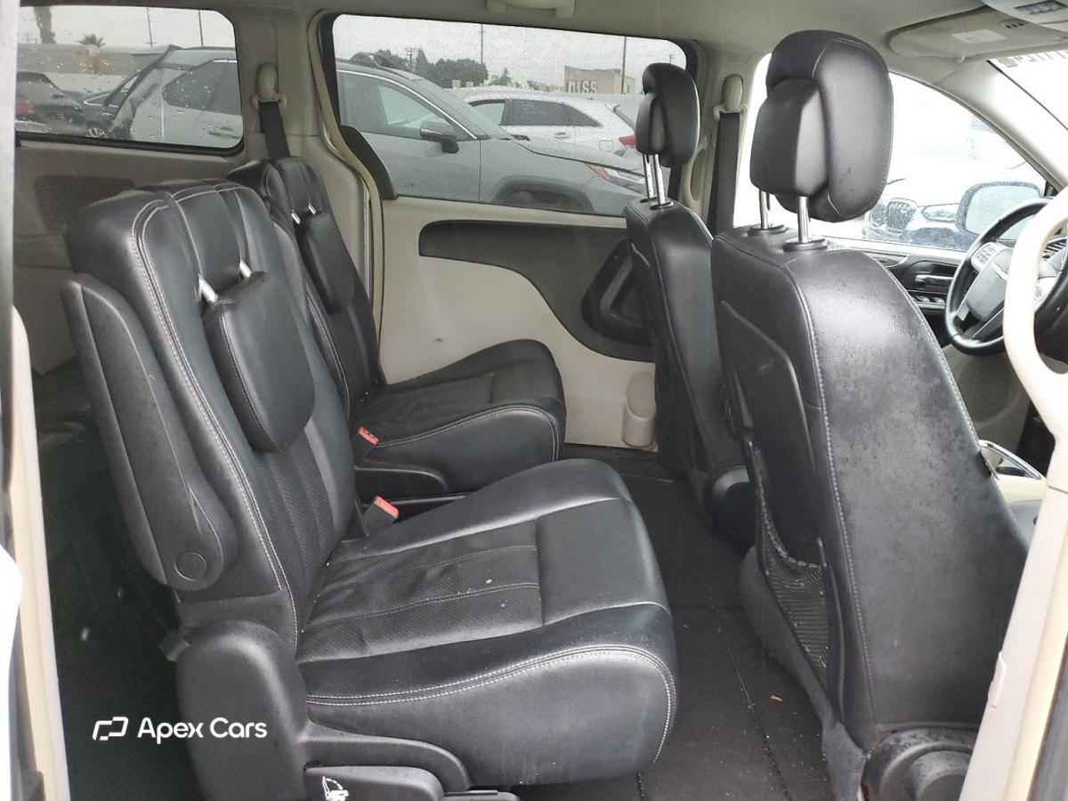 Chrysler Voyager 2012