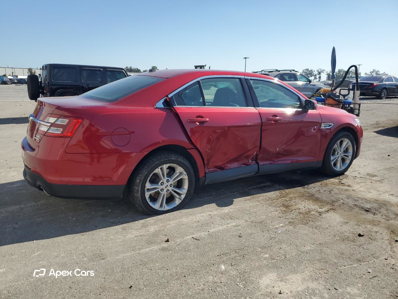 Ford Taurus 2017