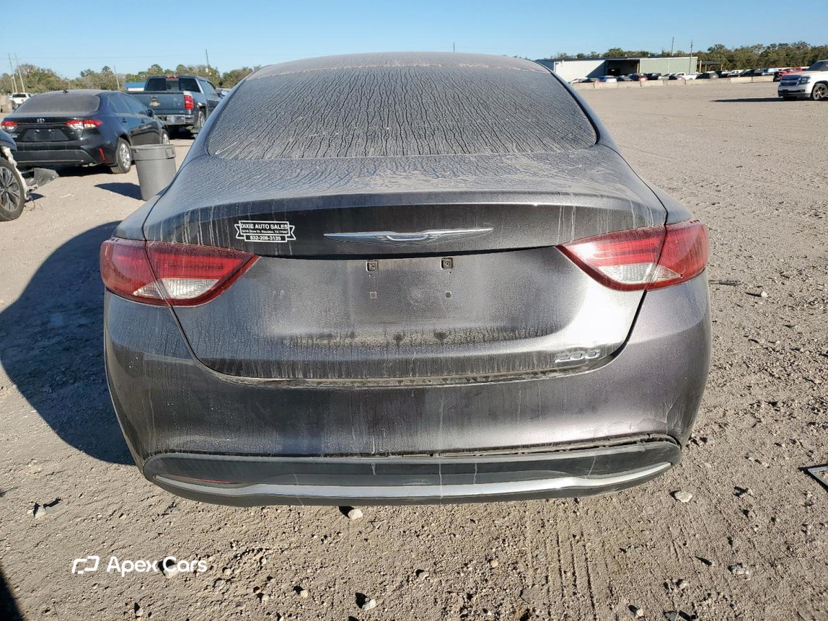 Chrysler 200 2015