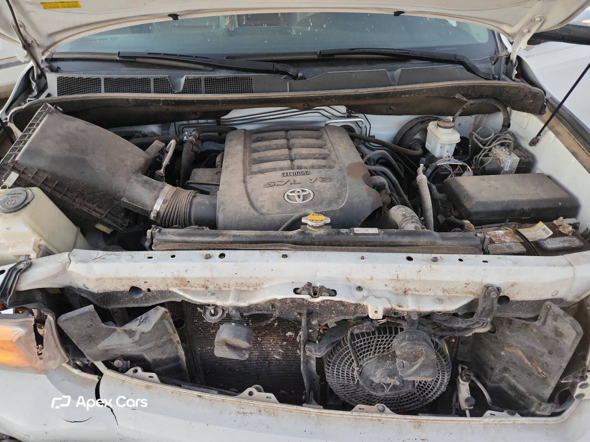 Toyota Sequoia 2015