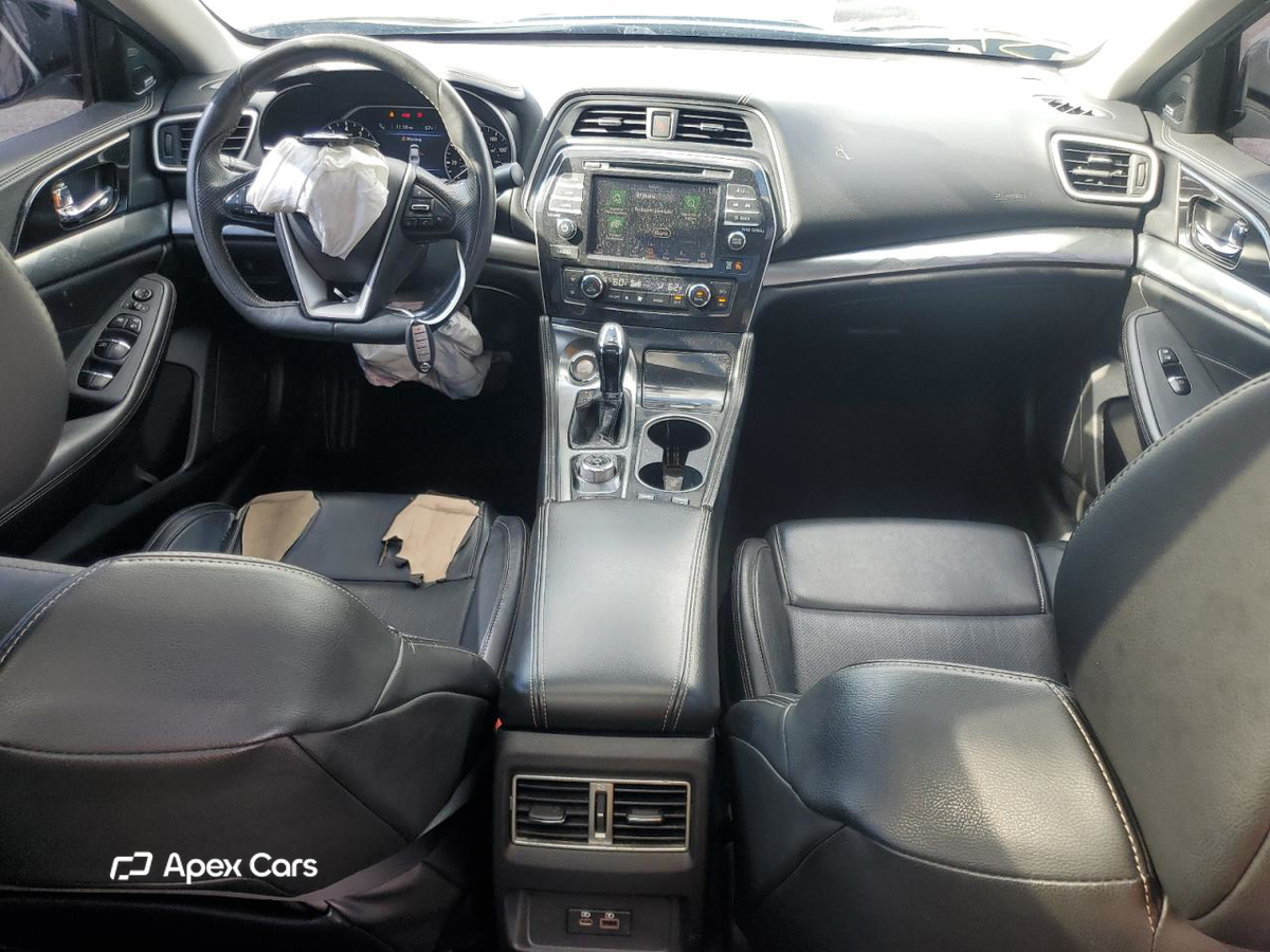 Nissan Maxima 2019