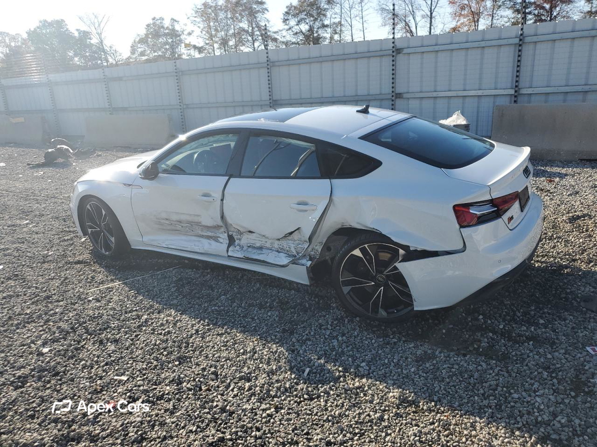 Audi RS5 2022