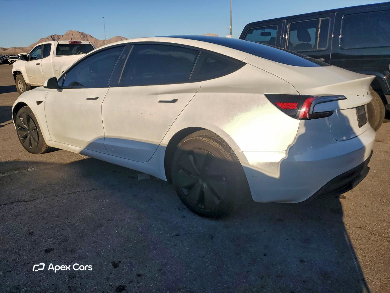 Tesla Model 3 2025