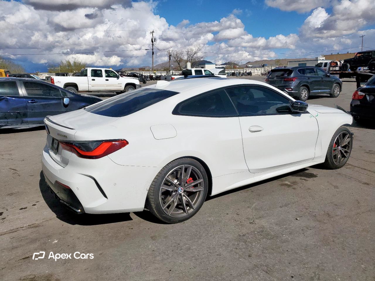 BMW M4 2023