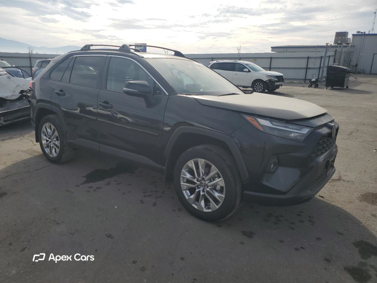 Toyota RAV 4 2025