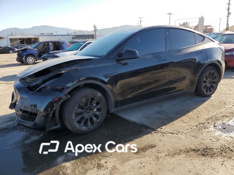 Tesla Model Y 2021 - Image 1 of 12