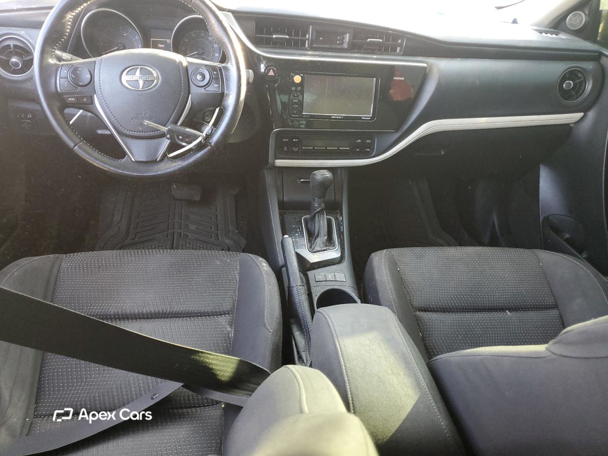 Toyota  2016