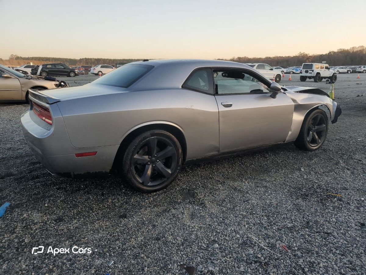 Dodge Challenger 2013