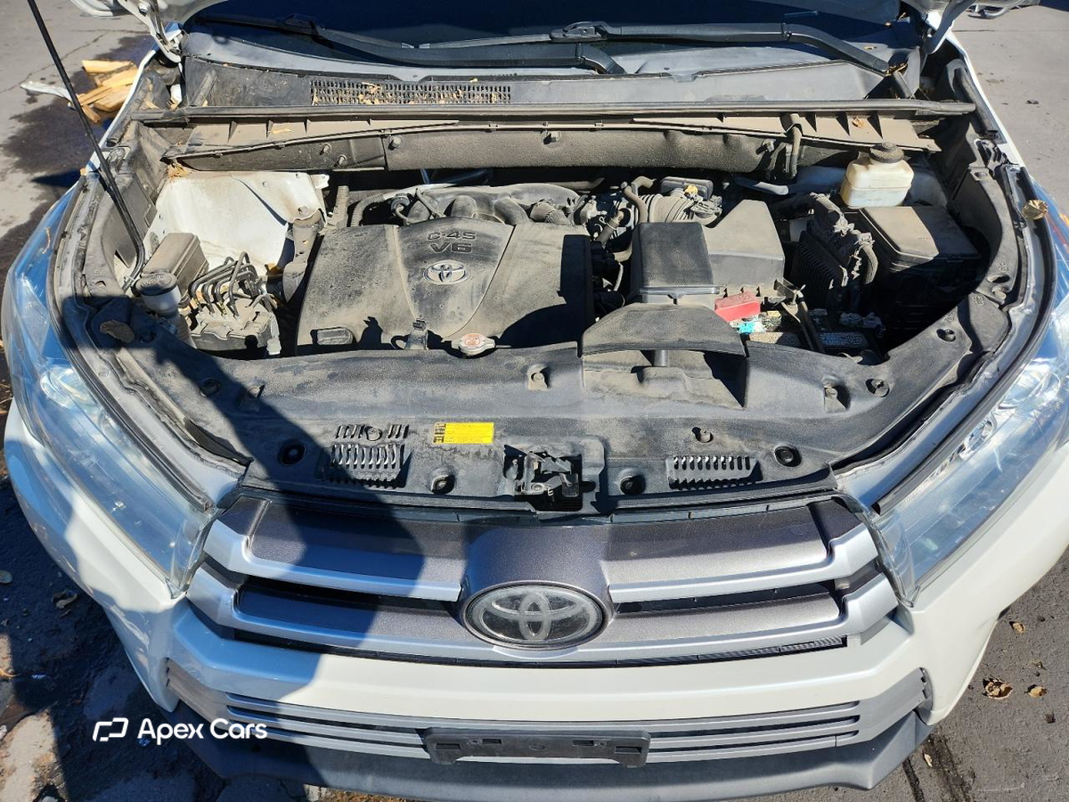 Toyota Highlander 2019